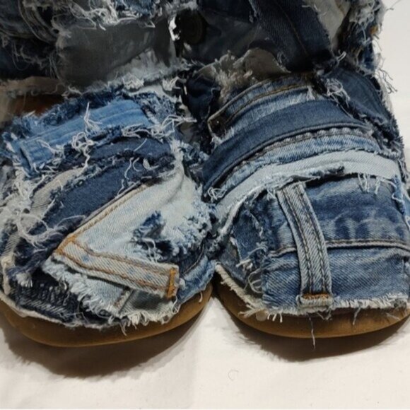 UGG Custom Denim Patchwork Bailey Button Boots 6Y 5W - Picture 5 of 11